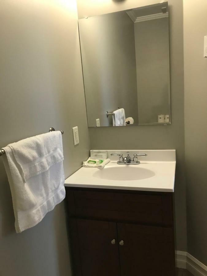 Stanley House Motel Clarenville Ngoại thất bức ảnh