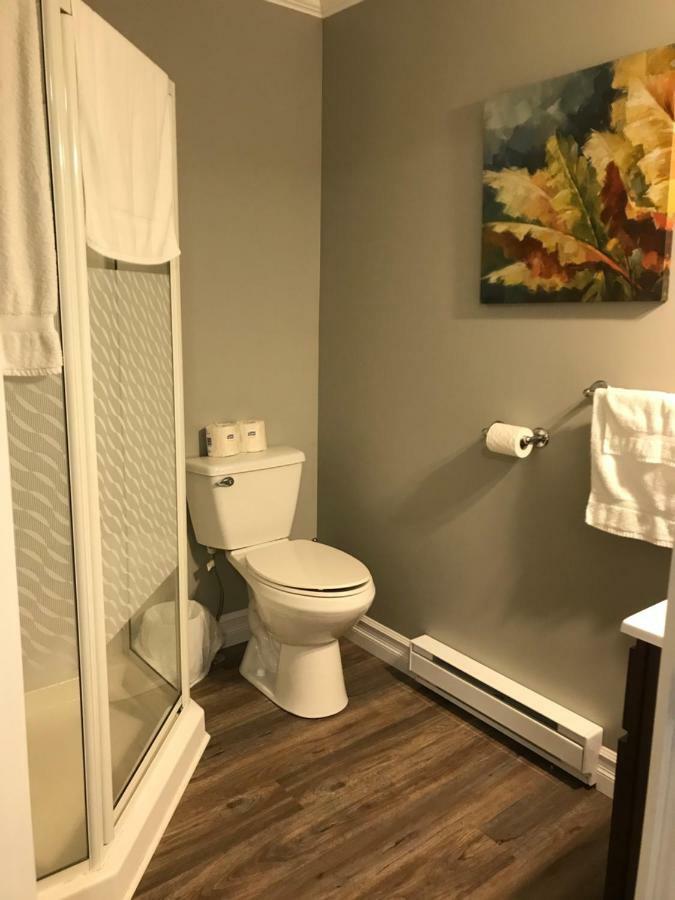 Stanley House Motel Clarenville Ngoại thất bức ảnh