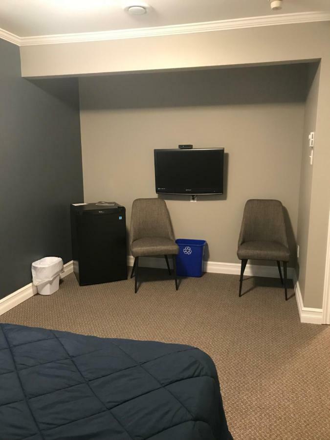 Stanley House Motel Clarenville Ngoại thất bức ảnh