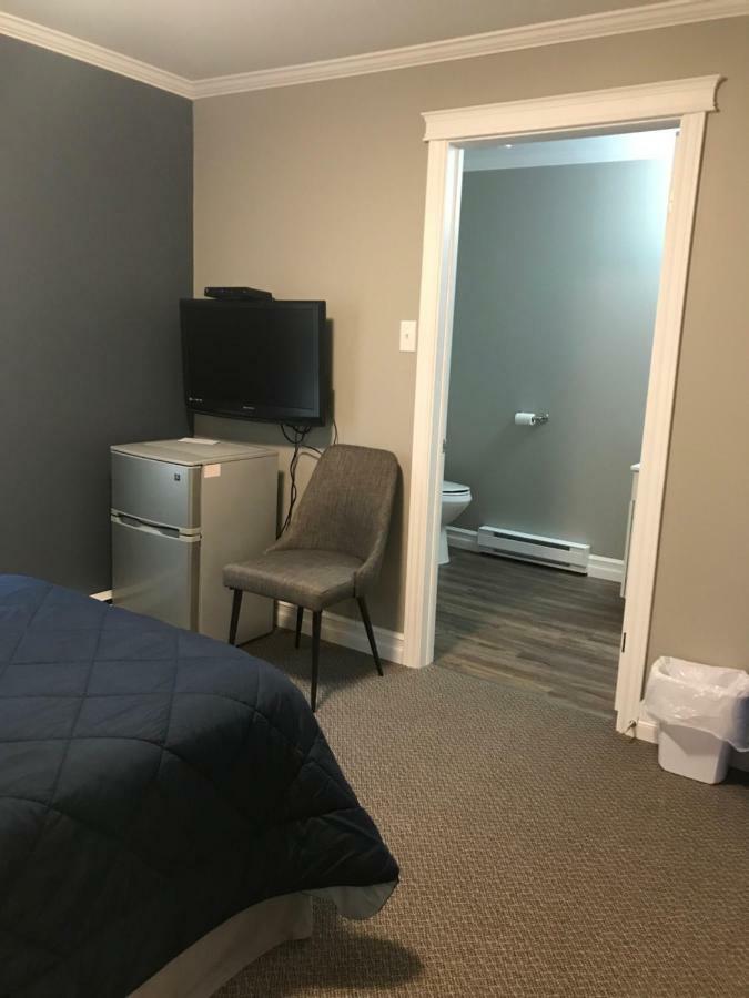 Stanley House Motel Clarenville Ngoại thất bức ảnh